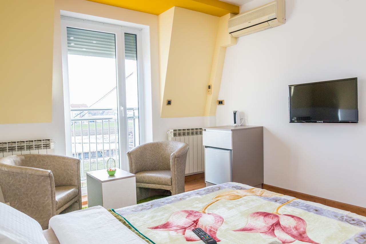 Kalanj Apartmani I Sobe بلغراد المظهر الخارجي الصورة
